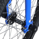 close up hub and cranks